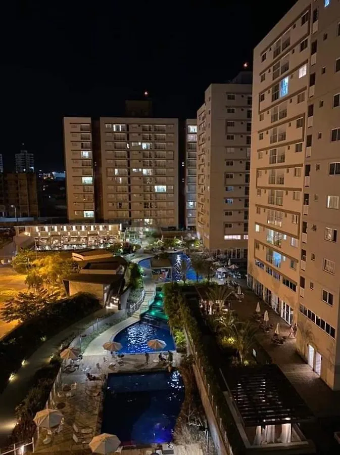 Apartamento No Evian Thermas Residence A 1 Km Do Centro De Caldas Novas Appartamento